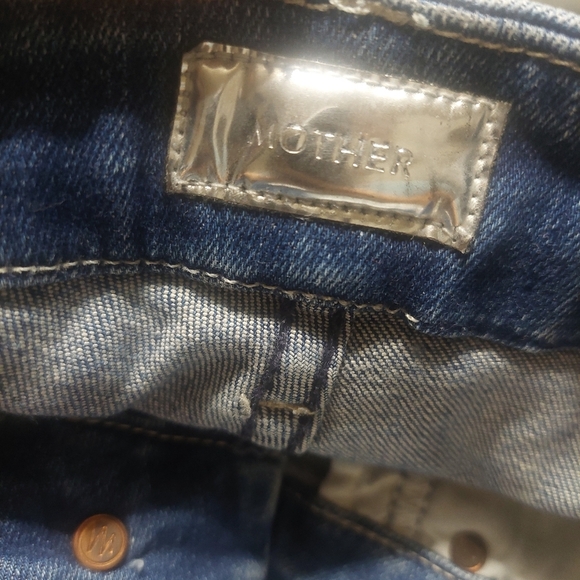 MOTHER Women's Distressed Blue Jeans - Picture 4 of 6